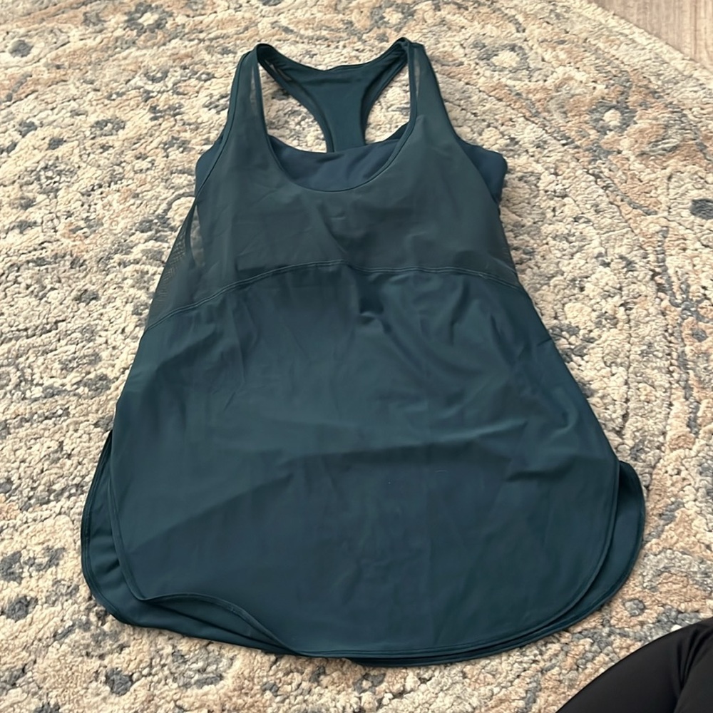 Lululemon - Picture 3 of 4
